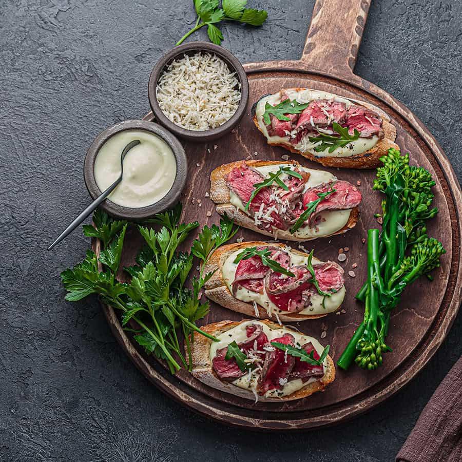 Venison Crostini with Fresh Horseradish Crème
