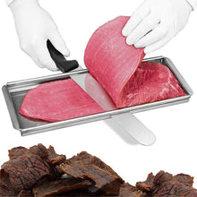 Jerky_Cutting_Board_and_knife