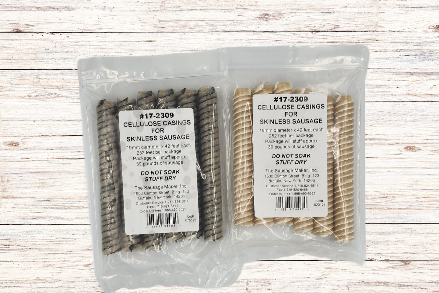 Cellulose_Casings_19mm;Cellulose_Casings_19mm;Choose_your_preferred_stripe_color—black_or_white—for_your_product._If_you_have_a_specific_color_request,_please_make_sure_to_leave_a_note_on_the_checkout_page_specifying_your_choice.