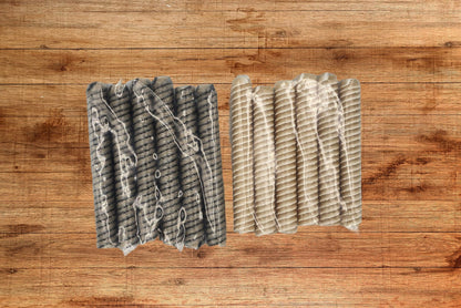 Cellulose_Casings_19mm;Cellulose_Casings_19mm;Choose_your_preferred_stripe_color—black_or_white—for_your_product._If_you_have_a_specific_color_request,_please_make_sure_to_leave_a_note_on_the_checkout_page_specifying_your_choice.